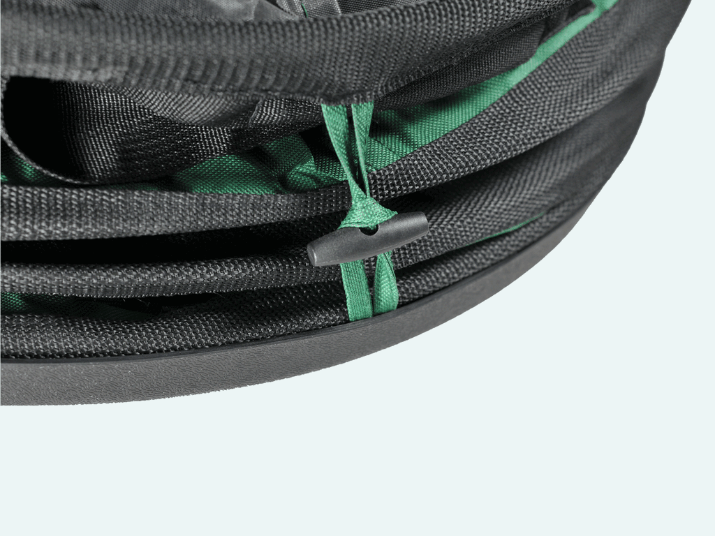 Unger durable collapsible litter and waste bag